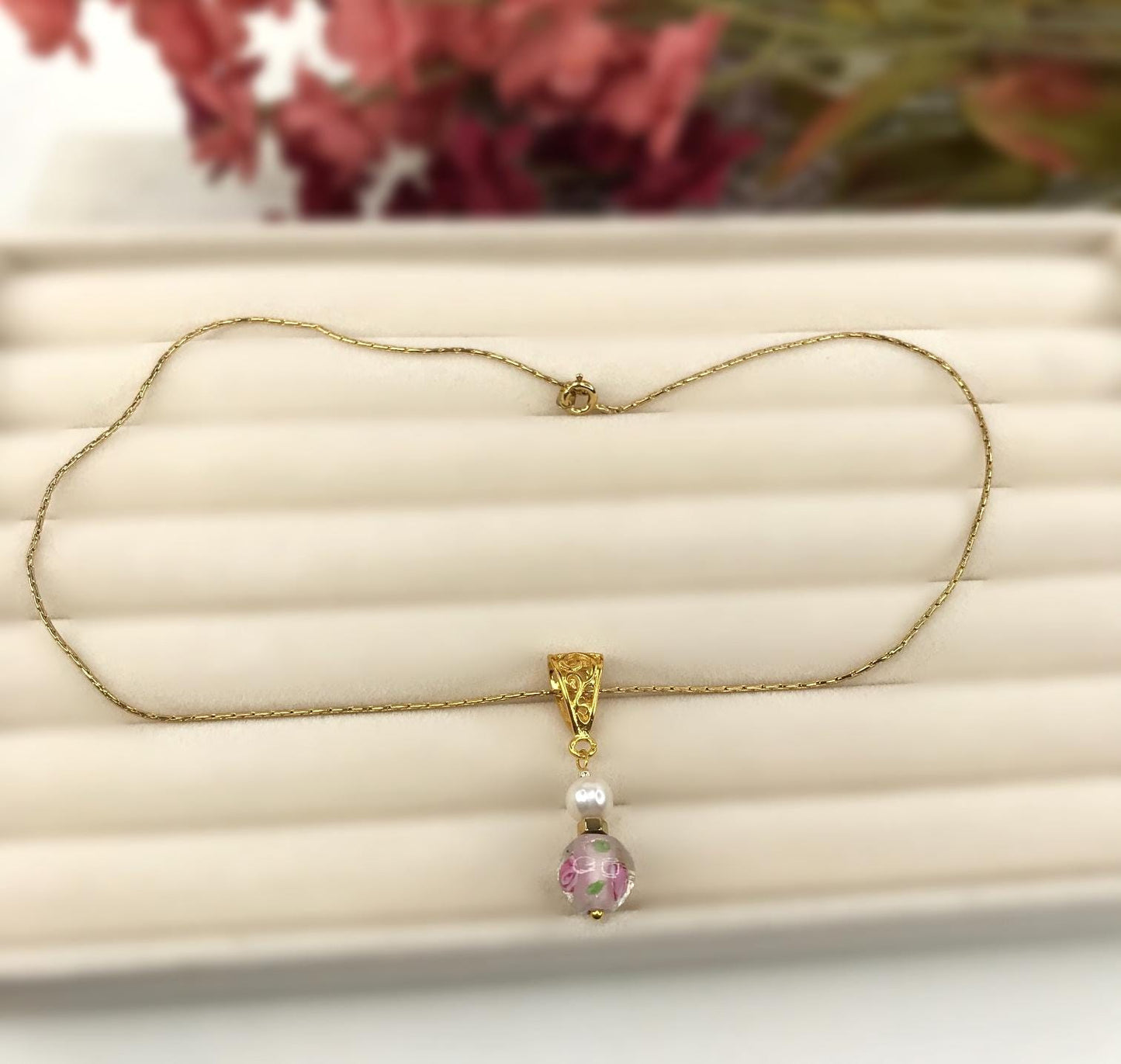 Handmade Gold Plated Freshwater Pearl Pink Rose Bud Floral Flower Bead Round Circle Elegant Necklace