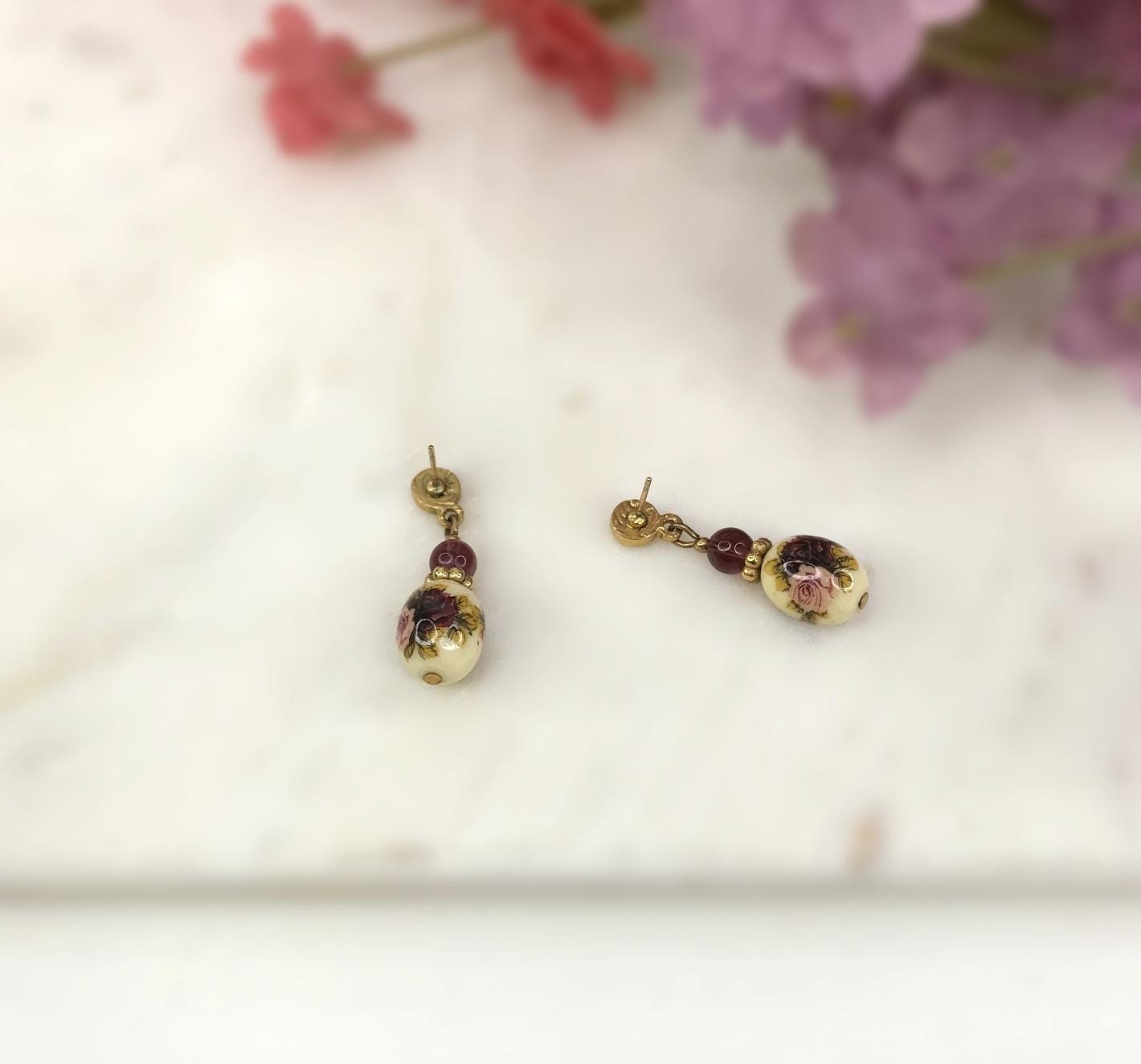 Vintage 1980s Purple Pink Cream Rose Floral Flower Round Circle Bead Dangly Drop Stud Earrings