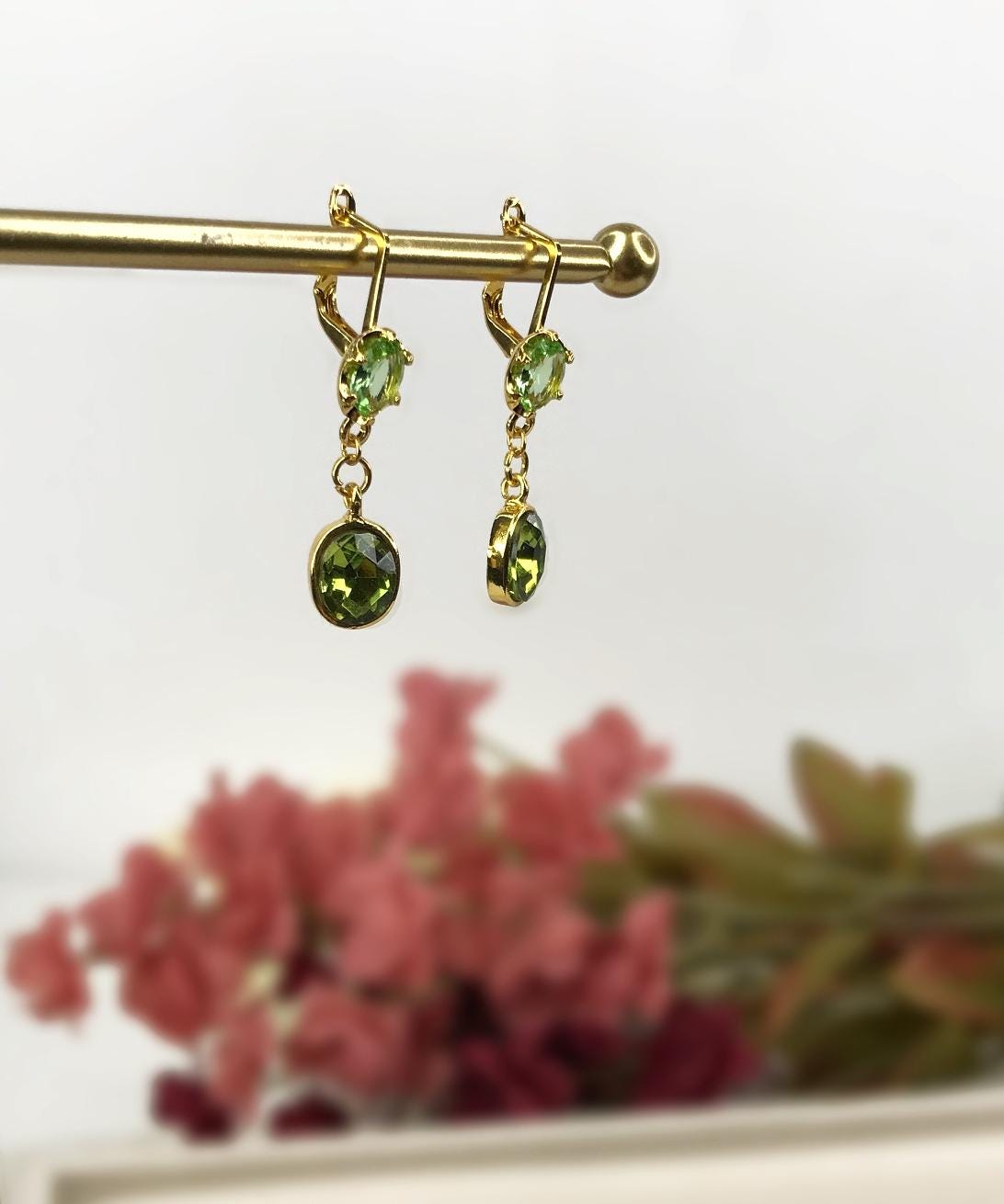 Handmade Green Oval Crystal Elegant Dangly Drop Latch Back Earrings