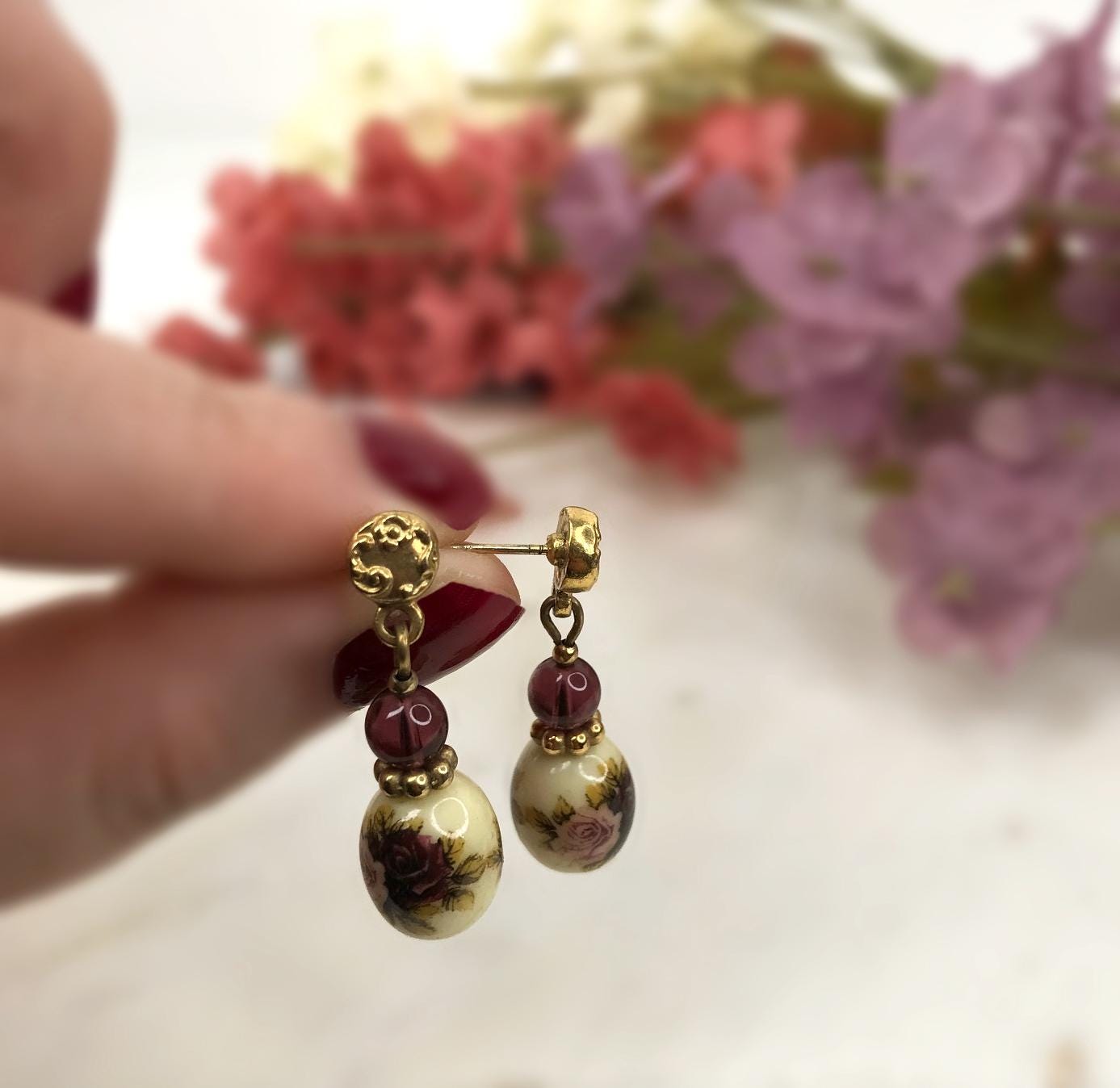 Vintage 1980s Purple Pink Cream Rose Floral Flower Round Circle Bead Dangly Drop Stud Earrings